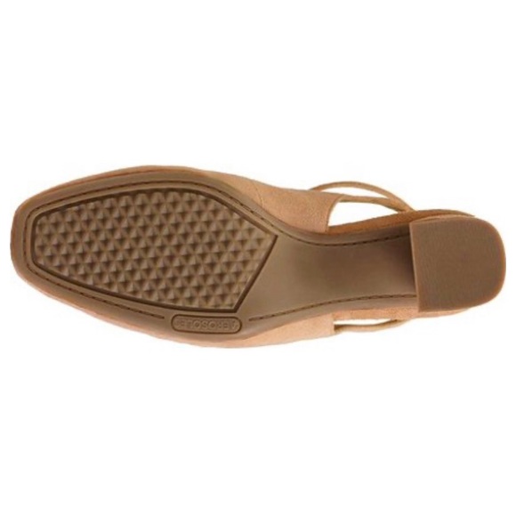 New Aerosoles Nude Block Heels - Picture 3 of 6